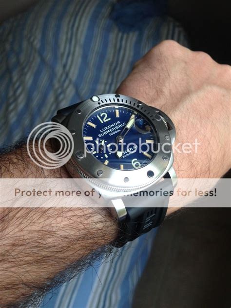 panerai la bomba story|A glance back at the PAM87 1000m Submersible.